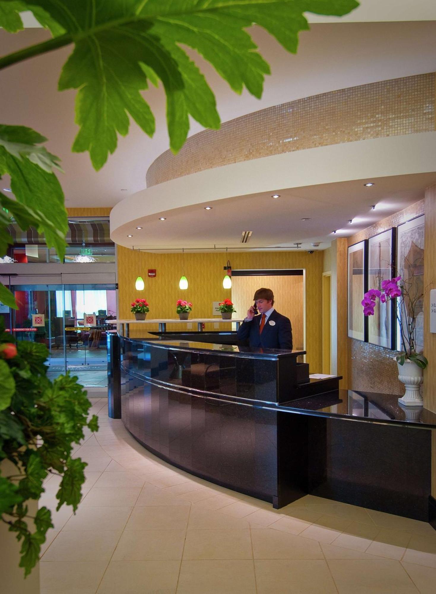 Hilton Garden Inn Rockville - Gaithersburg Экстерьер фото